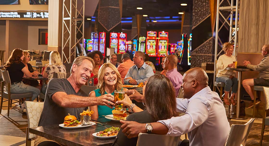 Bars and Restaurants at Turfway Park Racing & Gaming